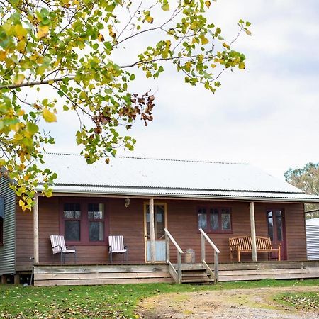 Colby Cottages, Wooragee Near Beechworth Экстерьер фото